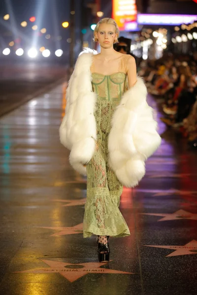 Look 81